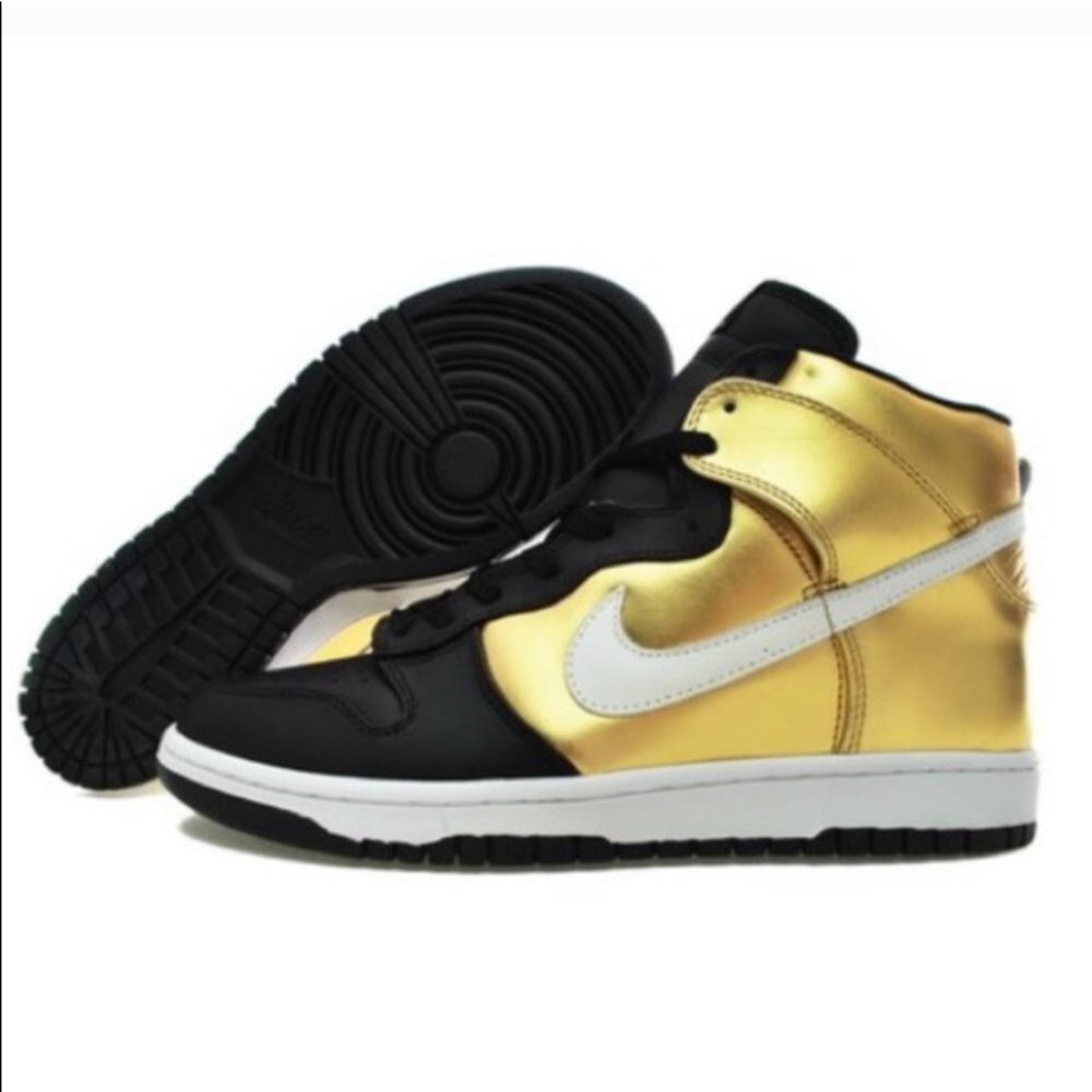 Nike wedges